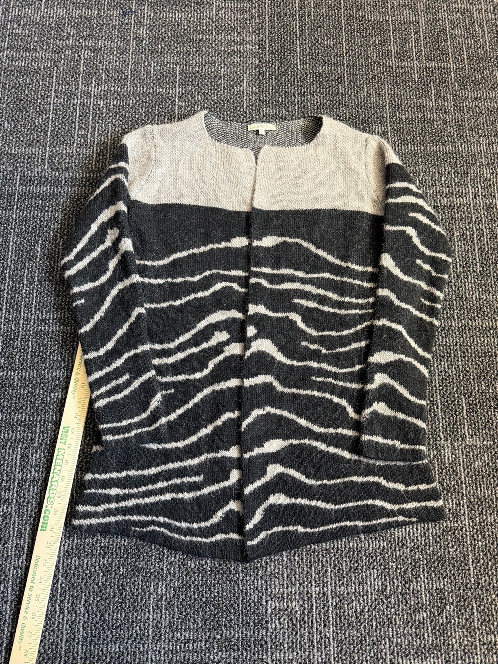 Elisabetta Made in Italy Large Wool Alpaca Open Front Cardigan Animal Stripe